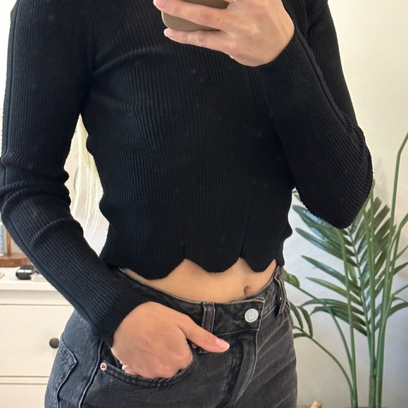 Dynamite scallop long sleeve - Picture 7 of 7